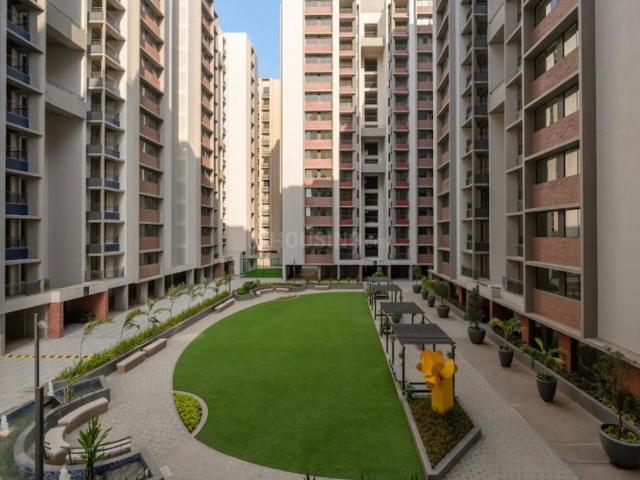 3 BHK Apartment in Shela for rent Ahmedabad. The reference number is 20218129