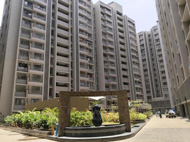 3 BHK Apartment in Shela for rent Ahmedabad. The reference number is 20371783
