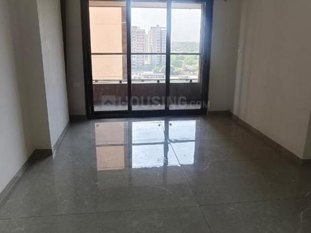 3 BHK Apartment in Shela for rent Ahmedabad. The reference number is 20373583