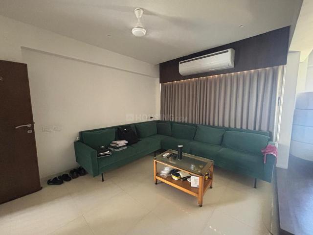 3 BHK Apartment in Shela for rent Ahmedabad. The reference number is 20396784