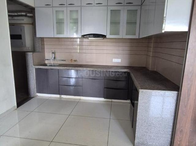 3 BHK Apartment in Shela for rent Ahmedabad. The reference number is 20437662