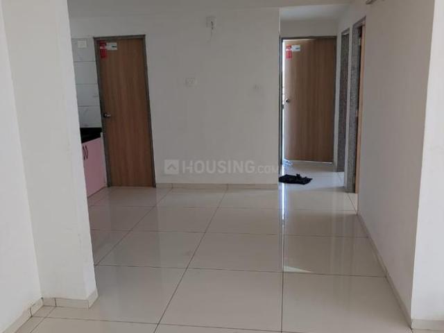 3 BHK Apartment in Shela for rent Ahmedabad. The reference number is 20460740