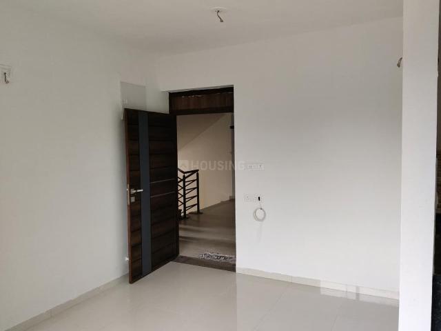 3 BHK Apartment in Shela for rent Ahmedabad. The reference number is 20533061