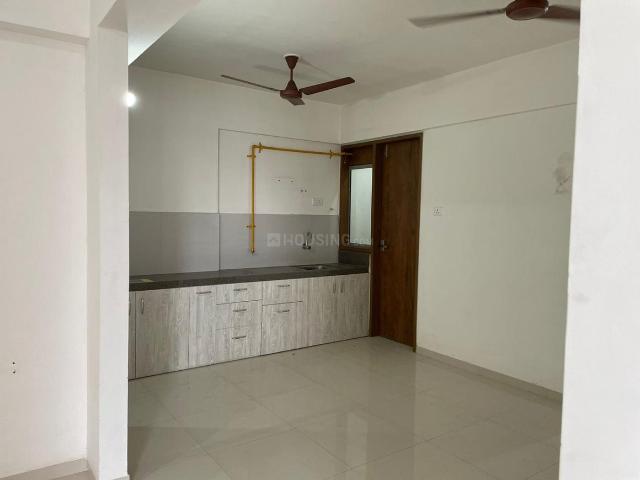 3 BHK Apartment in Shela for rent Ahmedabad. The reference number is 20810191