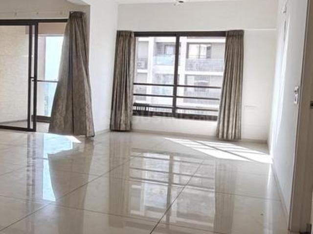 3 BHK Apartment in Shela for rent Ahmedabad. The reference number is 20811687