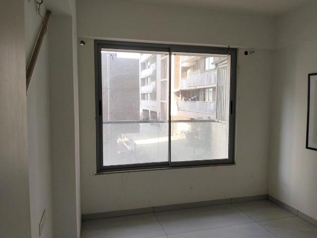 3 BHK Apartment in Shela for resale Ahmedabad. The reference number is 18242303