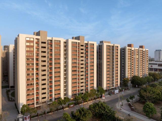 3 BHK Apartment in Shela for resale Ahmedabad. The reference number is 19960734