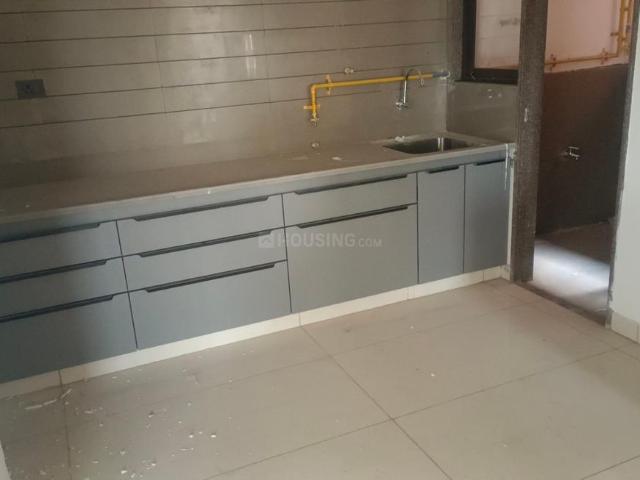 3 BHK Apartment in Shela for resale Ahmedabad. The reference number is 19060380