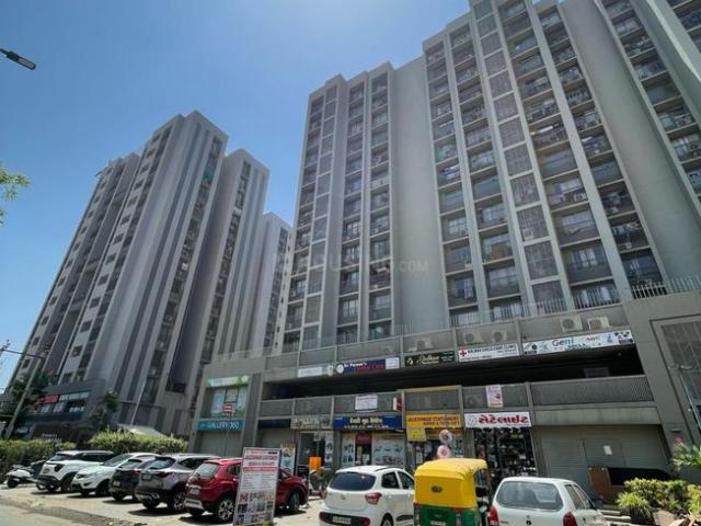3 BHK Apartment in Shela for resale Ahmedabad. The reference number is 19079434