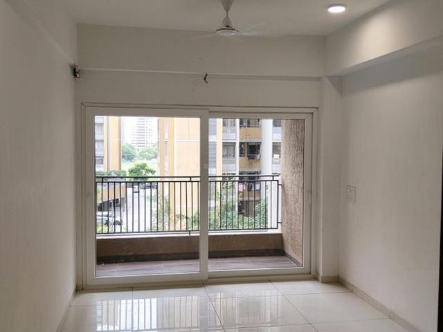 3 BHK Apartment in Shela for resale Ahmedabad. The reference number is 20738109