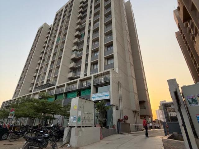 3 BHK Apartment in Shela for resale Ahmedabad. The reference number is 20197674