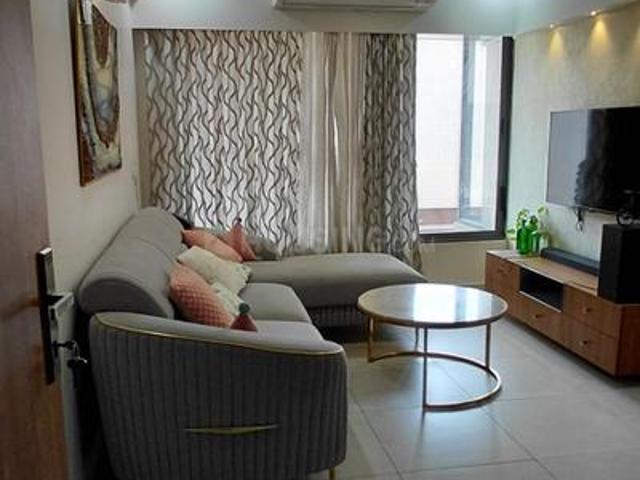 3 BHK Apartment in Shilaj for rent Ahmedabad. The reference number is 18948304