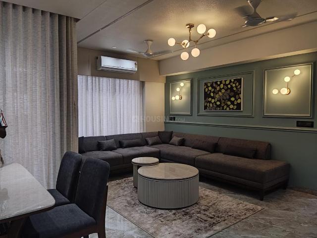 3 BHK Apartment in Shilaj for rent Ahmedabad. The reference number is 19862331