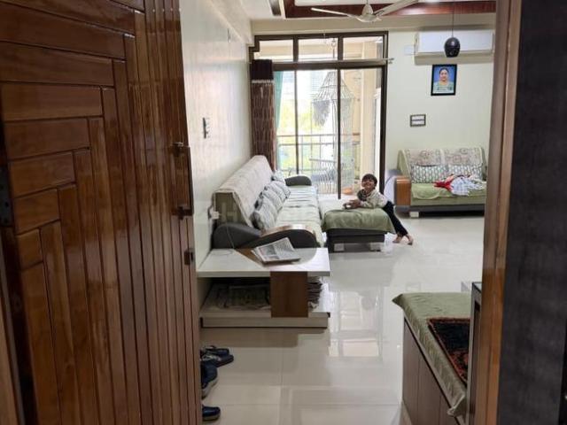 3 BHK Apartment in Shilaj for rent Ahmedabad. The reference number is 20336100