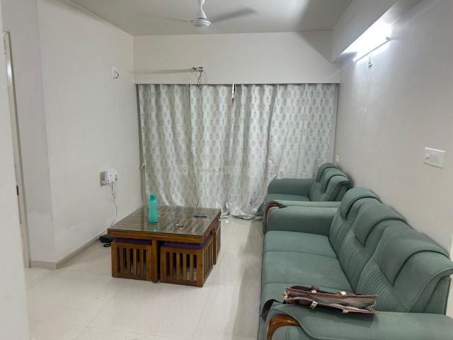 3 BHK Apartment in Shilaj for rent Ahmedabad. The reference number is 20433217