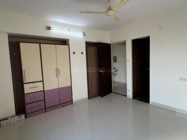 3 BHK Apartment in Shivaji Nagar for rent Nagpur. The reference number is 20055113