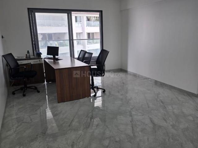3 BHK Apartment in Shivaji Nagar for resale Pune. The reference number is 19758305