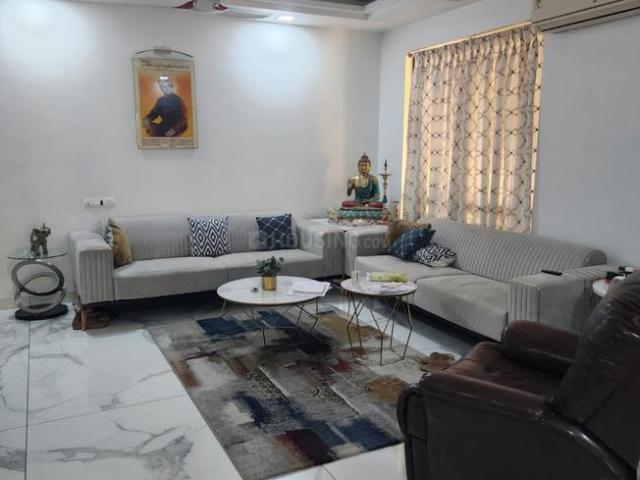 3 BHK Apartment in Shivaji Nagar for resale Pune. The reference number is 19184880