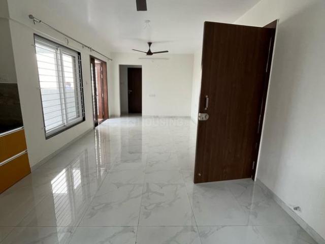 3 BHK Apartment in Shivaji Nagar for resale Pune. The reference number is 20183037