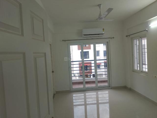3 BHK Apartment in Sholinganallur for rent Chennai. The reference number is 20611004
