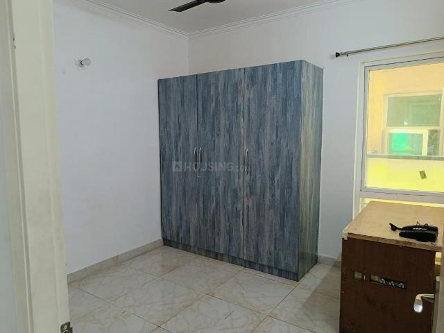 3 BHK Apartment in Siddharth Vihar for rent Ghaziabad. The reference number is 19421649
