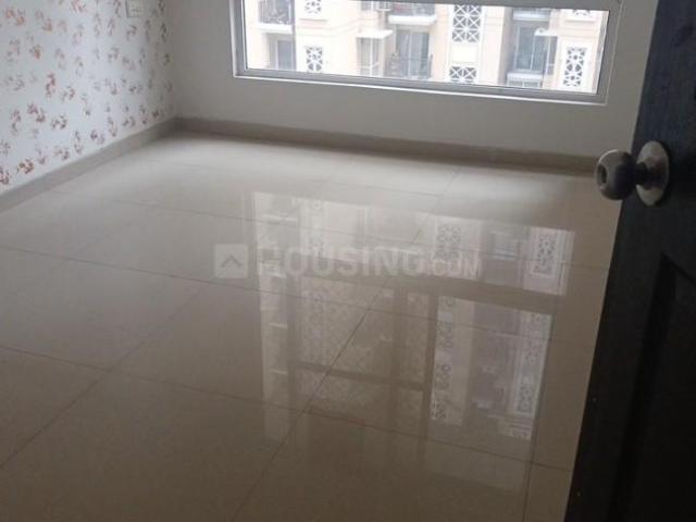 3 BHK Apartment in Siddharth Vihar for rent Ghaziabad. The reference number is 20340382