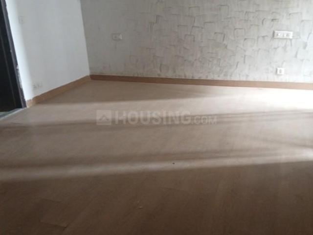 3 BHK Apartment in Siddharth Vihar for rent Ghaziabad. The reference number is 20470262