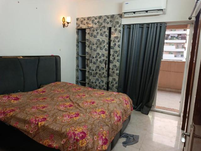 3 BHK Apartment in Siddharth Vihar for rent Ghaziabad. The reference number is 20930609