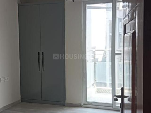 3 BHK Apartment in Siddharth Vihar for resale Ghaziabad. The reference number is 20732362