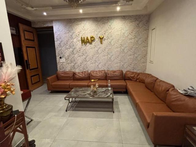 3 BHK Apartment in Siddharth Vihar for resale Ghaziabad. The reference number is 20940673
