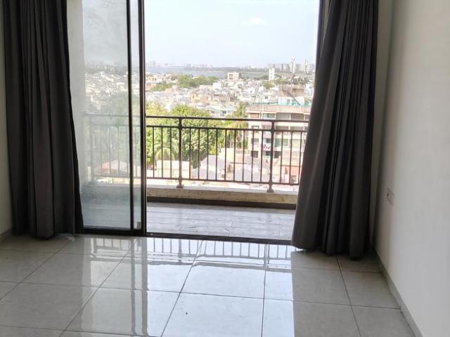 3 BHK Apartment in Sima Nagar for rent Surat. The reference number is 20572509