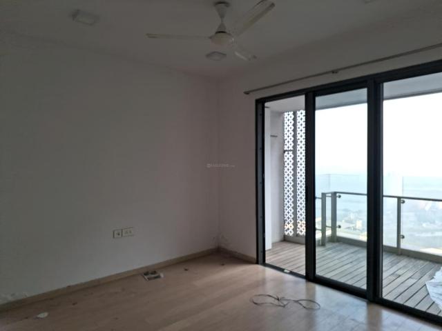 3 BHK Apartment in Sion for rent Mumbai. The reference number is 13438040