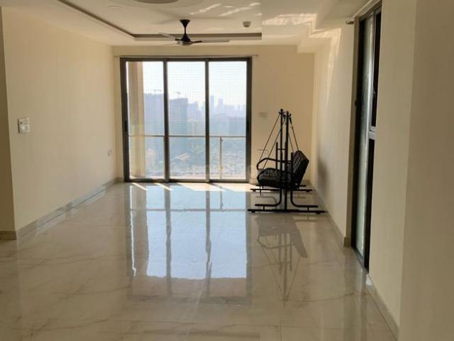 3 BHK Apartment in Sion for rent Mumbai. The reference number is 19491828
