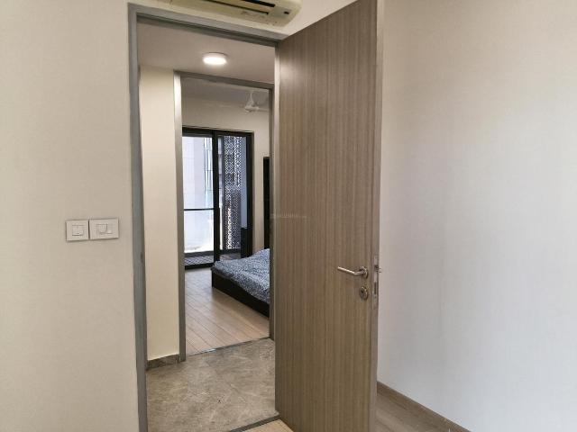 3 BHK Apartment in Sion for rent Mumbai. The reference number is 19140528