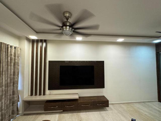 3 BHK Apartment in Sion for rent Mumbai. The reference number is 20697200