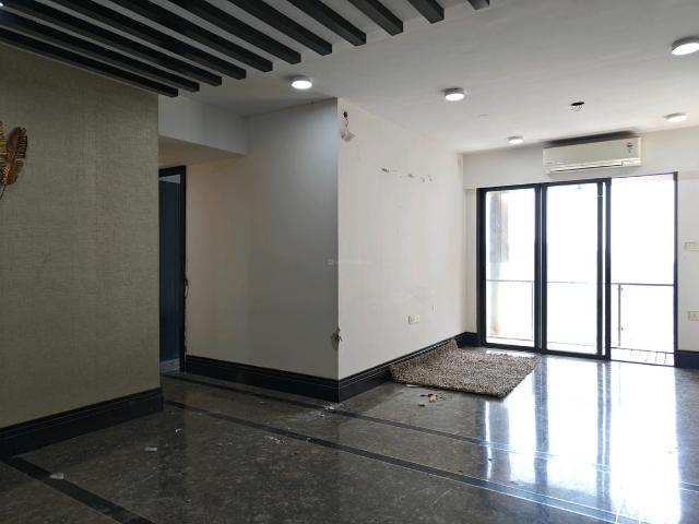 3 BHK Apartment in Sion for rent Mumbai. The reference number is 20033474