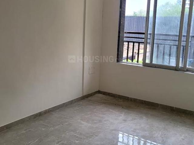 3 BHK Apartment in Sion for rent Mumbai. The reference number is 20043142