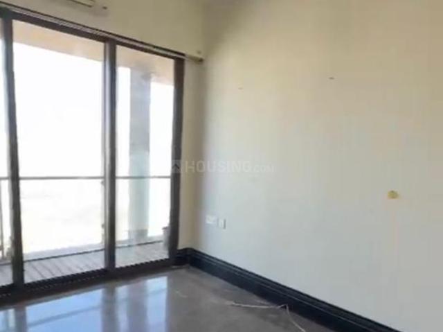3 BHK Apartment in Sion for rent Mumbai. The reference number is 20122524