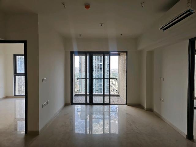 3 BHK Apartment in Sion for rent Mumbai. The reference number is 20276210