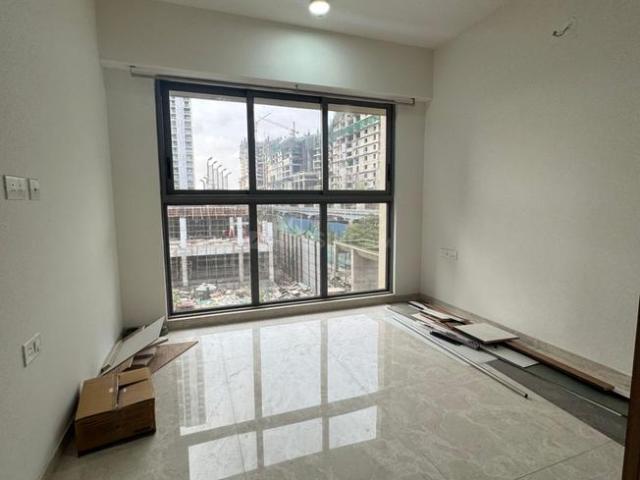 3 BHK Apartment in Sion for rent Mumbai. The reference number is 20373542