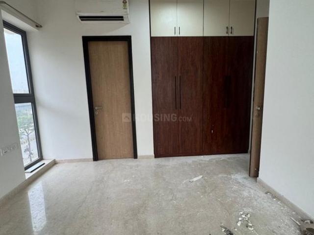 3 BHK Apartment in Sion for rent Mumbai. The reference number is 20373322