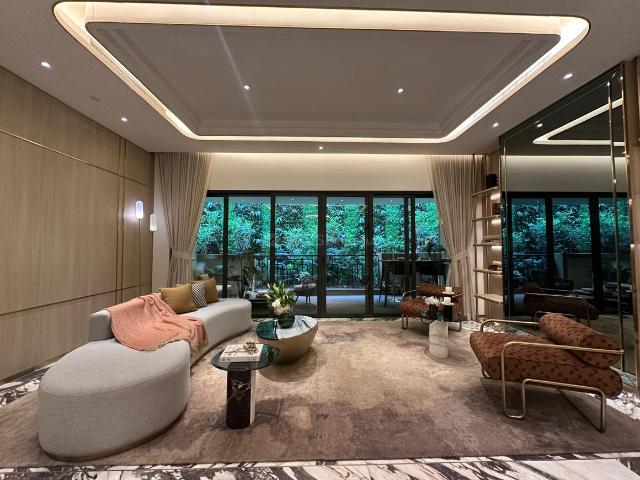 3 BHK Apartment in Sion for resale Mumbai. The reference number is 17988865