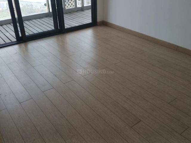 3 BHK Apartment in Sion for resale Mumbai. The reference number is 19794782