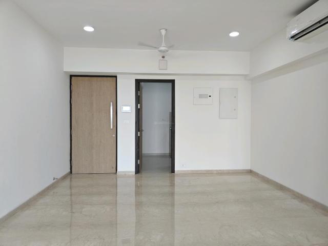 3 BHK Apartment in Sion for resale Mumbai. The reference number is 20263626