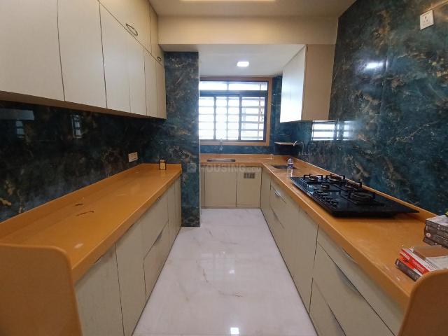 3 BHK Apartment in Sion for resale Mumbai. The reference number is 20320704