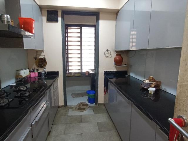 3 BHK Apartment in Sion for resale Mumbai. The reference number is 20489274