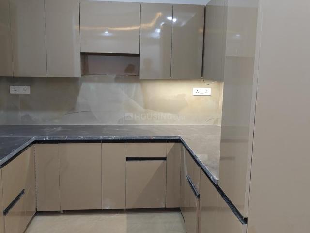 3 BHK Apartment in Sultanpur for resale New Delhi. The reference number is 18597668