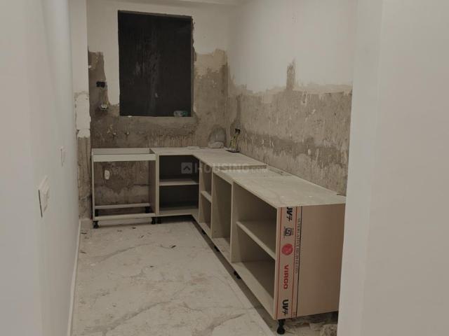 3 BHK Apartment in Sultanpur for resale New Delhi. The reference number is 18750680