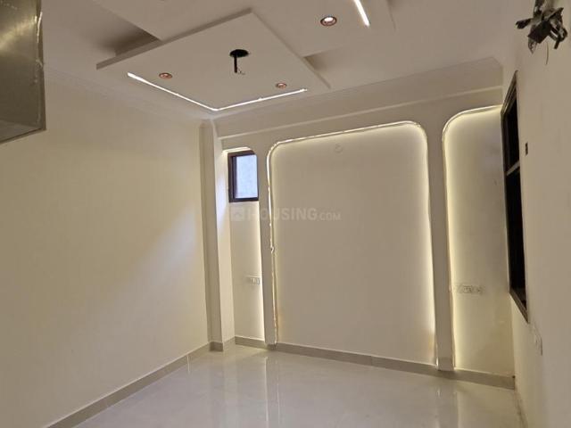3 BHK Apartment in Sultanpur for resale New Delhi. The reference number is 20775138