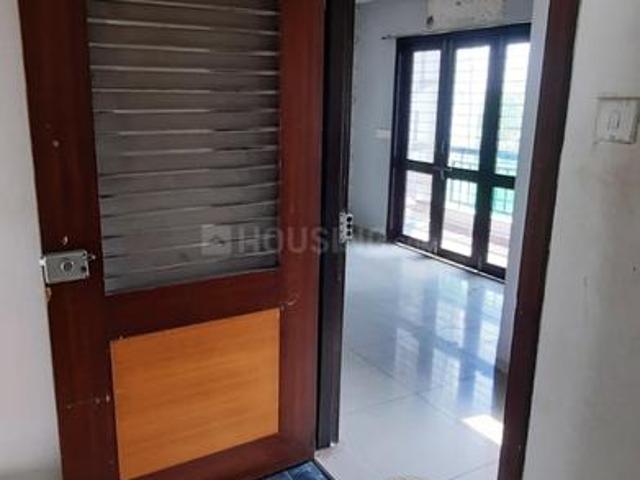 3 BHK Apartment in Sunpharma Road for rent Vadodara. The reference number is 17332058